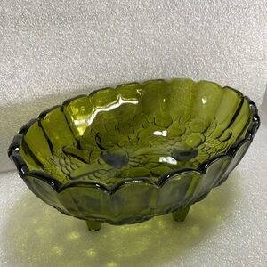 Vintage green Indiana Glass large oval footed fruit bowl